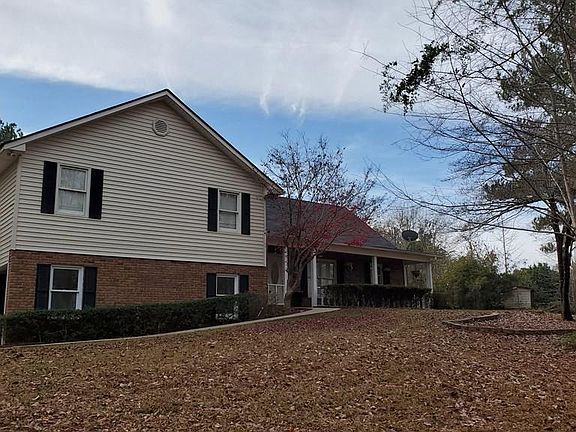 2nd image of 1414 Lee Road 279