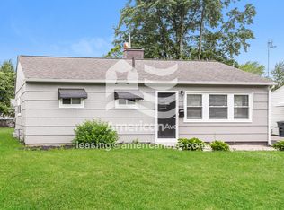 4522 Riverside Dr, Lorain, OH 44055