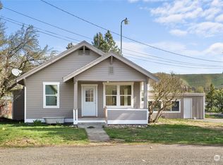 10910 N Thorp Hwy, Thorp, WA 98946