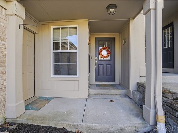 3rd image of 4019 Fieldsedge Dr