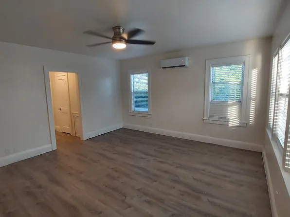 1912 7th Ave W APT 15, Bradenton, FL 34205