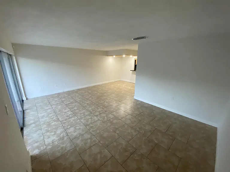 9355 Fontainebleau Blvd #C222 — Photo 9