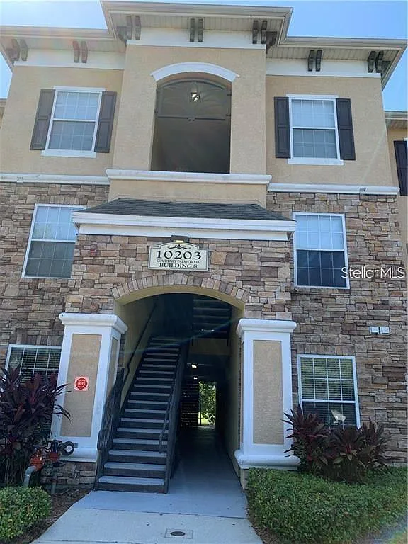 2 bed, 2.0 bath, 1045 sqft, $1,550 — Photo 1
