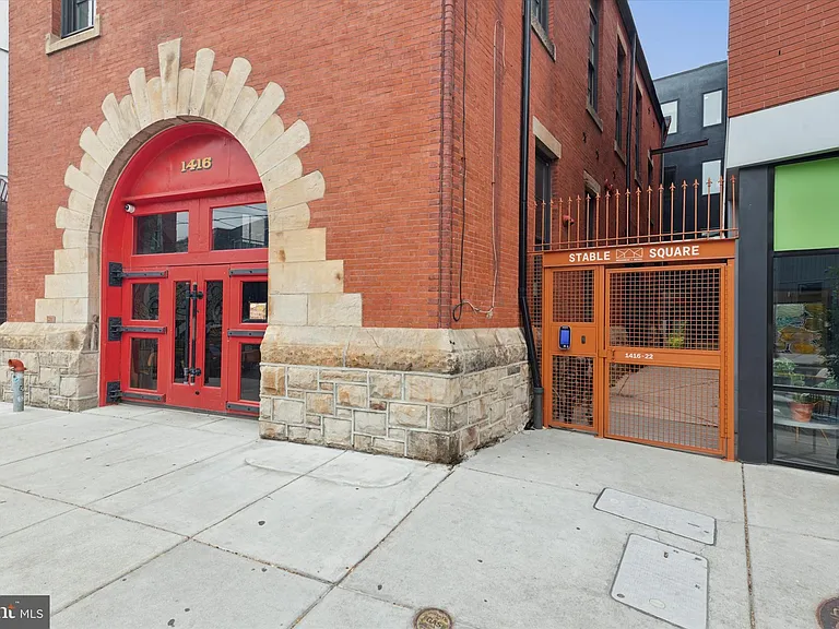1416 Frankford Ave #206 — Photo 36