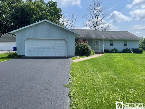 3785 Ransomville Rd, Ransomville, NY 14131