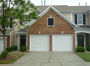 8704 Braxwood Pl, Raleigh, NC 27617