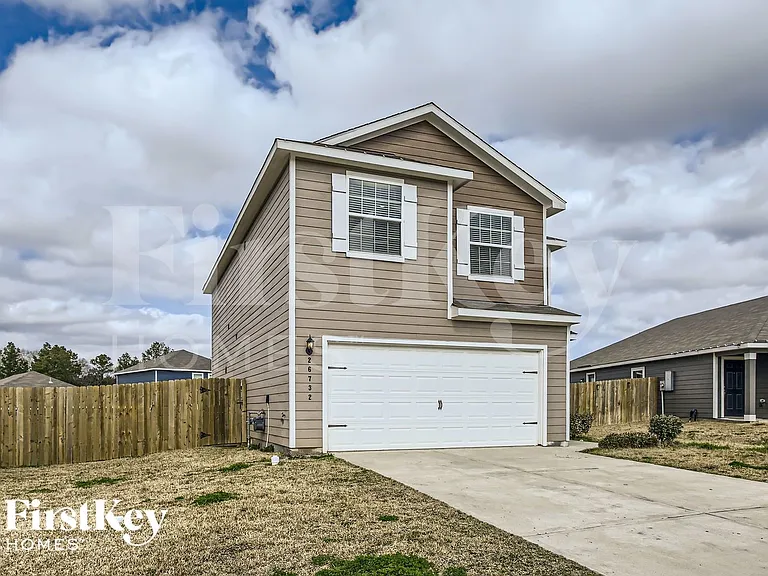 26732 Frost Dr — Photo 1