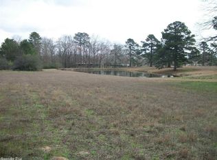 Honeysuckle Rd, Little Rock, AR 72206