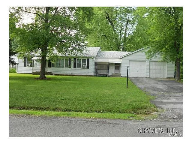 3 Elvira Dr photo 1