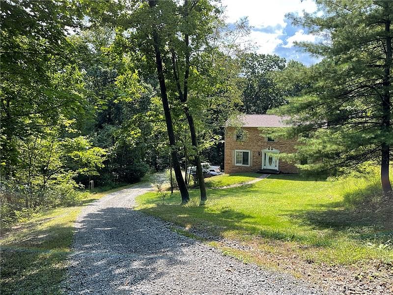 1605 Garvin Rd, Cranberry Township, PA 16066 Zillow