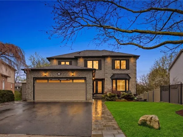23 Golfview Cres, Hamilton, ON L9H 6V1