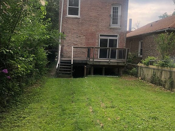 2nd image of 6520 S Saint Lawrence Ave