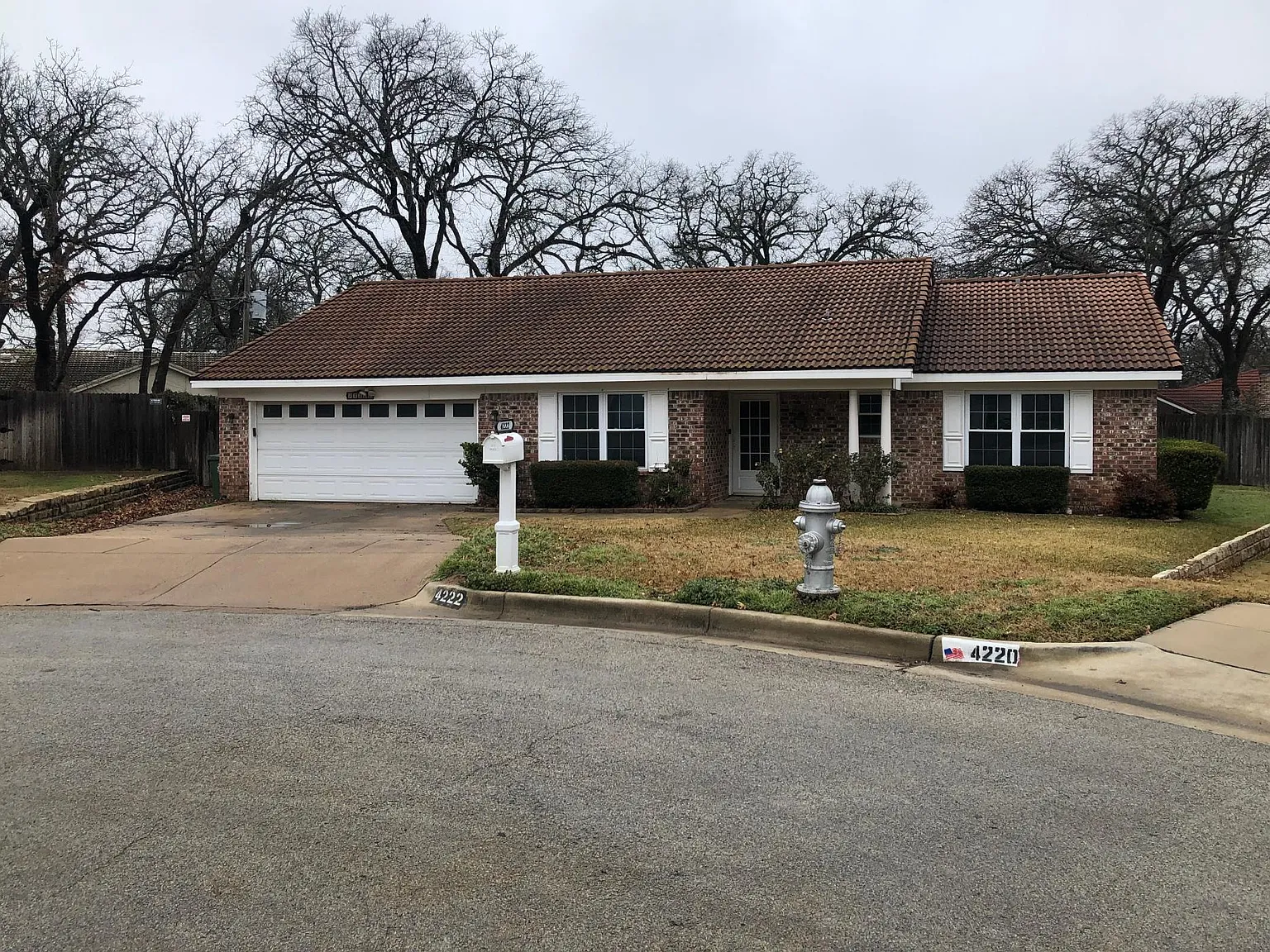 4 bed, 2212 sqft, $2,295 — Photo 1
