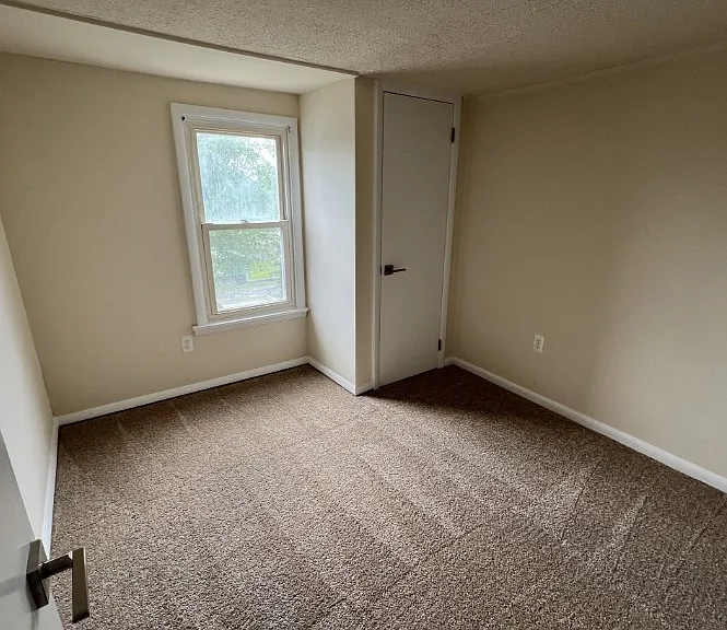 1088 South St — Photo 10