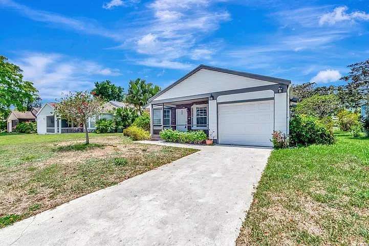 4 bed, 1190 sqft, $3,950 — Photo 1