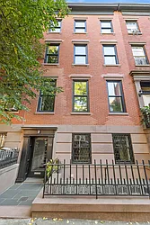 153 Columbia Heights in Brooklyn Heights