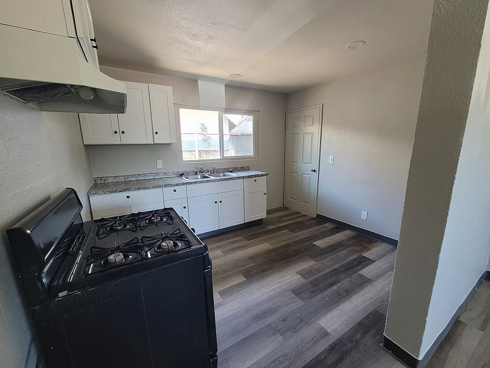 1st image of 449 S Park St APT 2