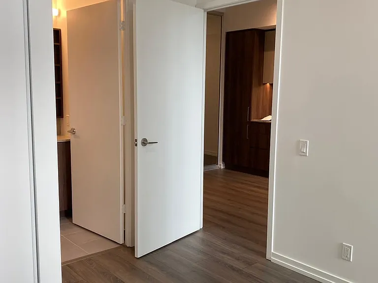 7890 Jane St #302 — Photo 12