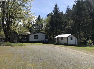 7229 Little River Rd, Glide, OR 97443