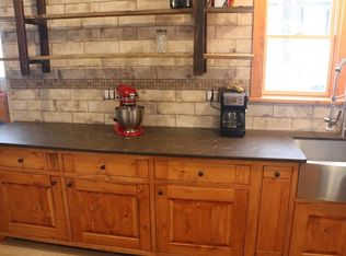205 Prospect Ave, Saranac Lake, NY 12983