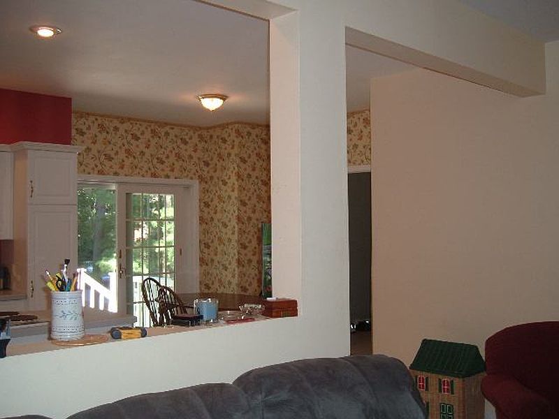 3rd image of 844 GREENTHORNE Boulevard