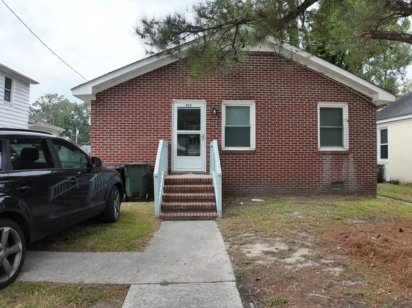 412 S College Dr, Franklin, VA 23851