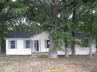 35 Bass Dr, Mead, OK 73449