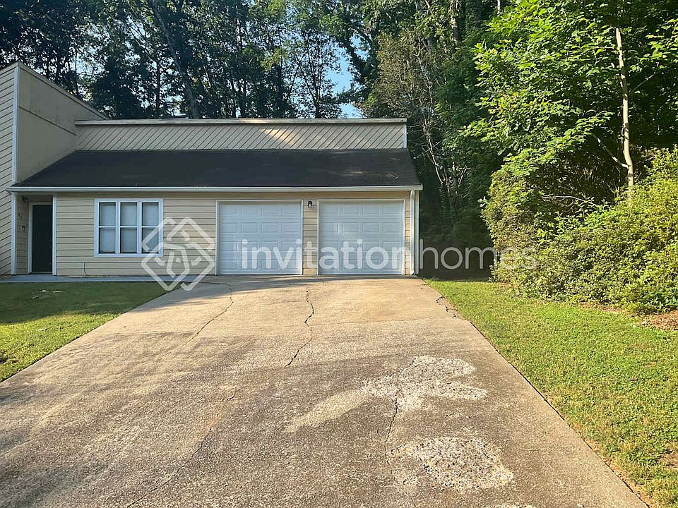 1st image of 86 Hartley Way NE