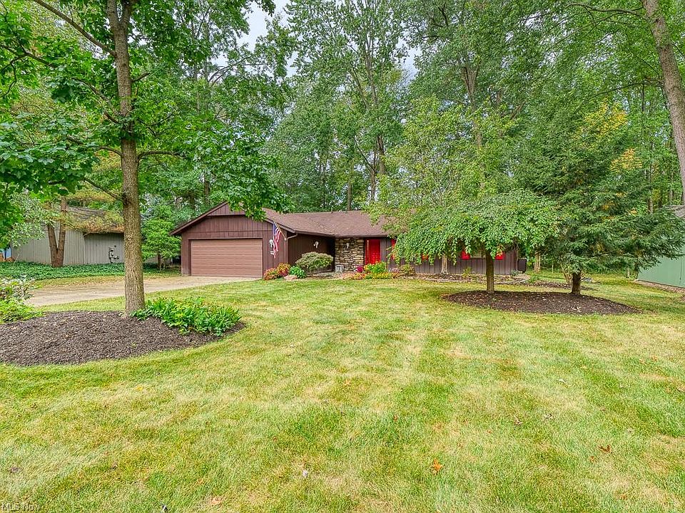 5004 N Barton Rd, North Ridgeville, OH 44039 Zillow
