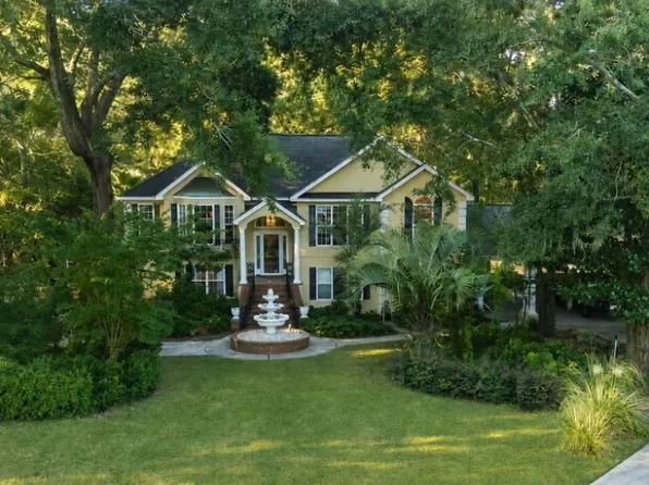 6 Cedar View Court, Savannah, GA 31410