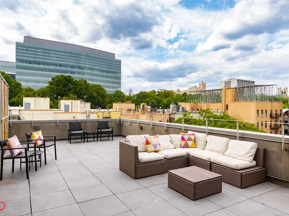 2457 Frederick Douglass Boulevard image 11 of 11