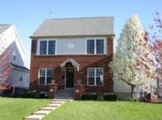 2913 Henrietta St, Saint Louis, MO 63104