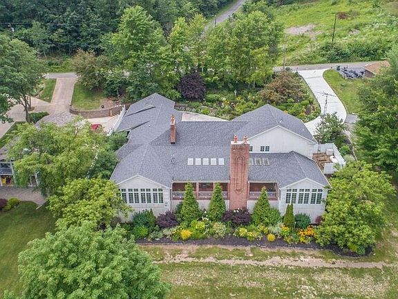 2nd image of 47767 Tomahawk Dr