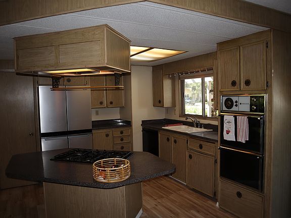 5th image of 2114 Mansell St