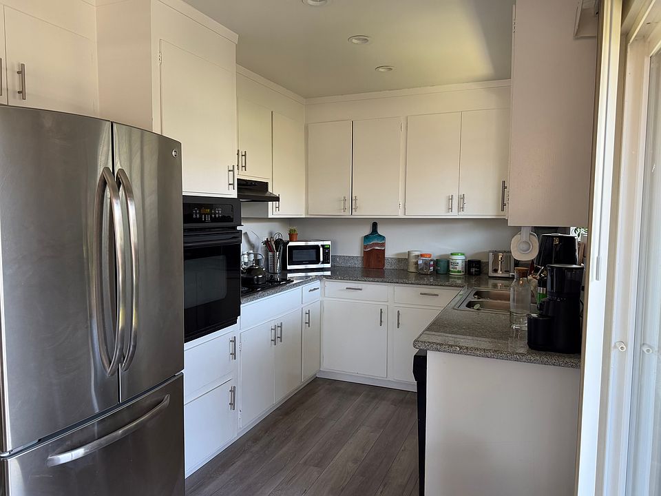 1st image of 974 Desert Isle Dr #974