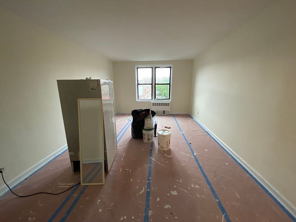 1st image of 91-31 Lamont Ave #33