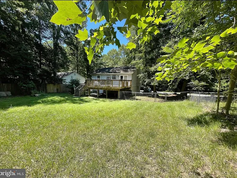 1084 Rimrock Rd — Photo 3