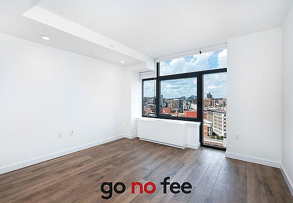 5th image of 251 W 117th St Penthouse F