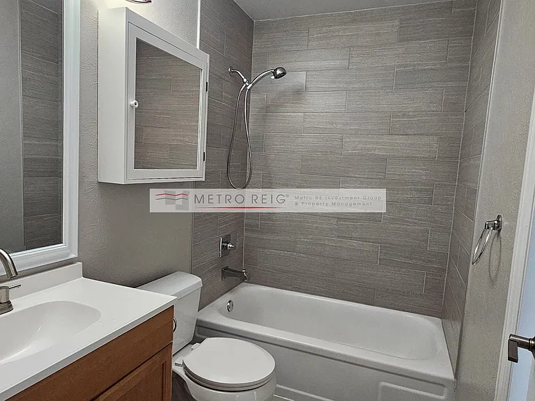 890 Lilac St — Photo 14
