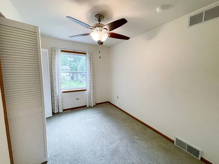 2820 Warner Ln — Photo 14