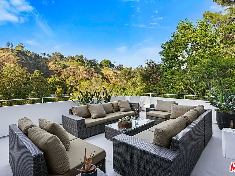 7700 Willow Glen Rd — Photo 25