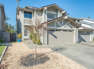 834 Hudis St, Rohnert Park, CA 94928