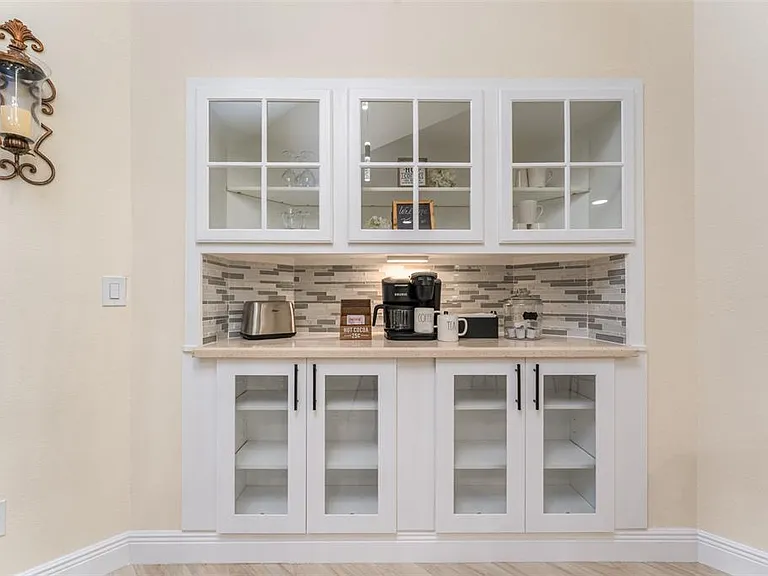 6151 Silver Oaks Dr — Photo 35