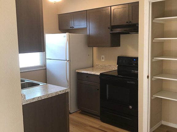 New kitchen cabinets