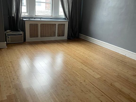 5th image of 3345 Englewood St Floor 2