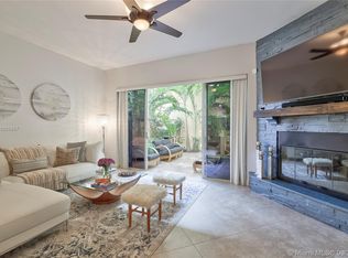 845 NE 17th Way, Fort Lauderdale, FL 33304