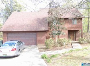 419 Indian Oaks Dr, Anniston, AL 36206