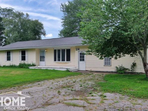 440 S Ovid St, Elsie, MI 48831