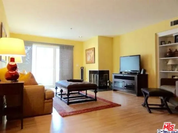 625 E Del Mar Blvd APT 207, Pasadena, CA 91101
