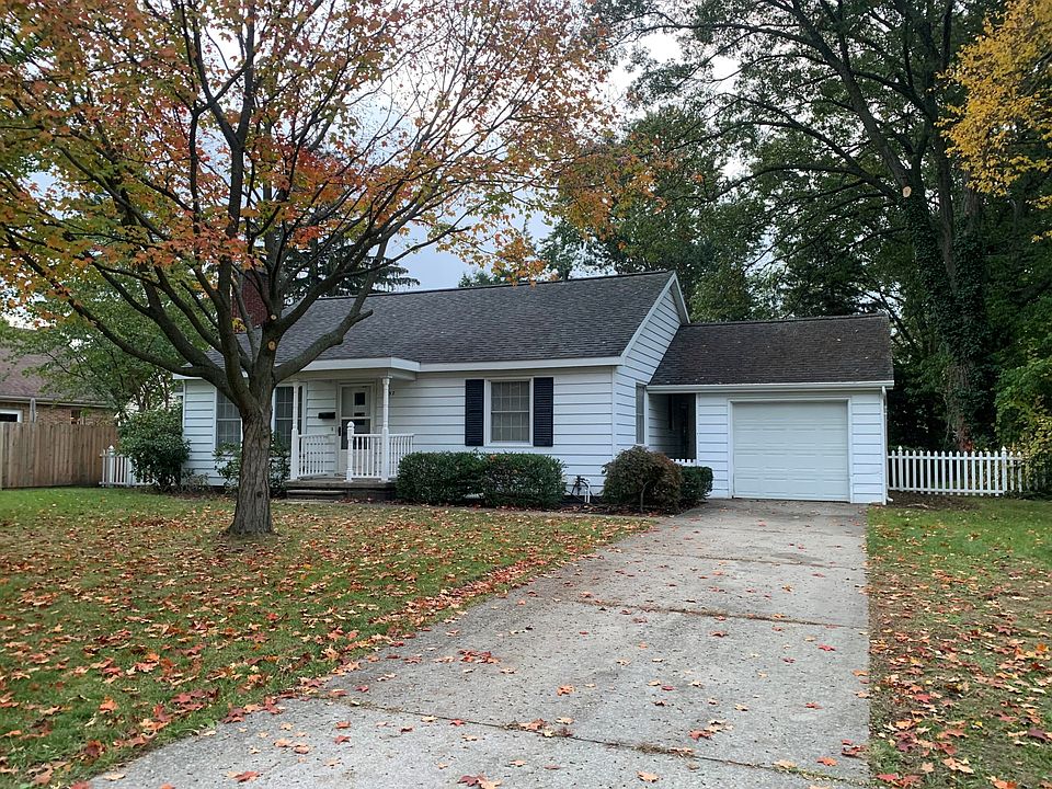 2nd image of 757 Mills Ave